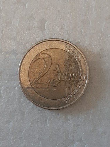 Une pièce euros de - une,